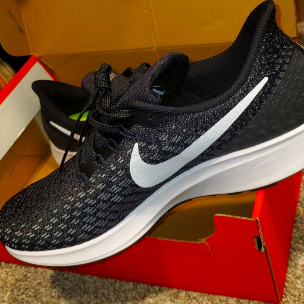 Mens Nike Air Zoom Pegasus 35 TB